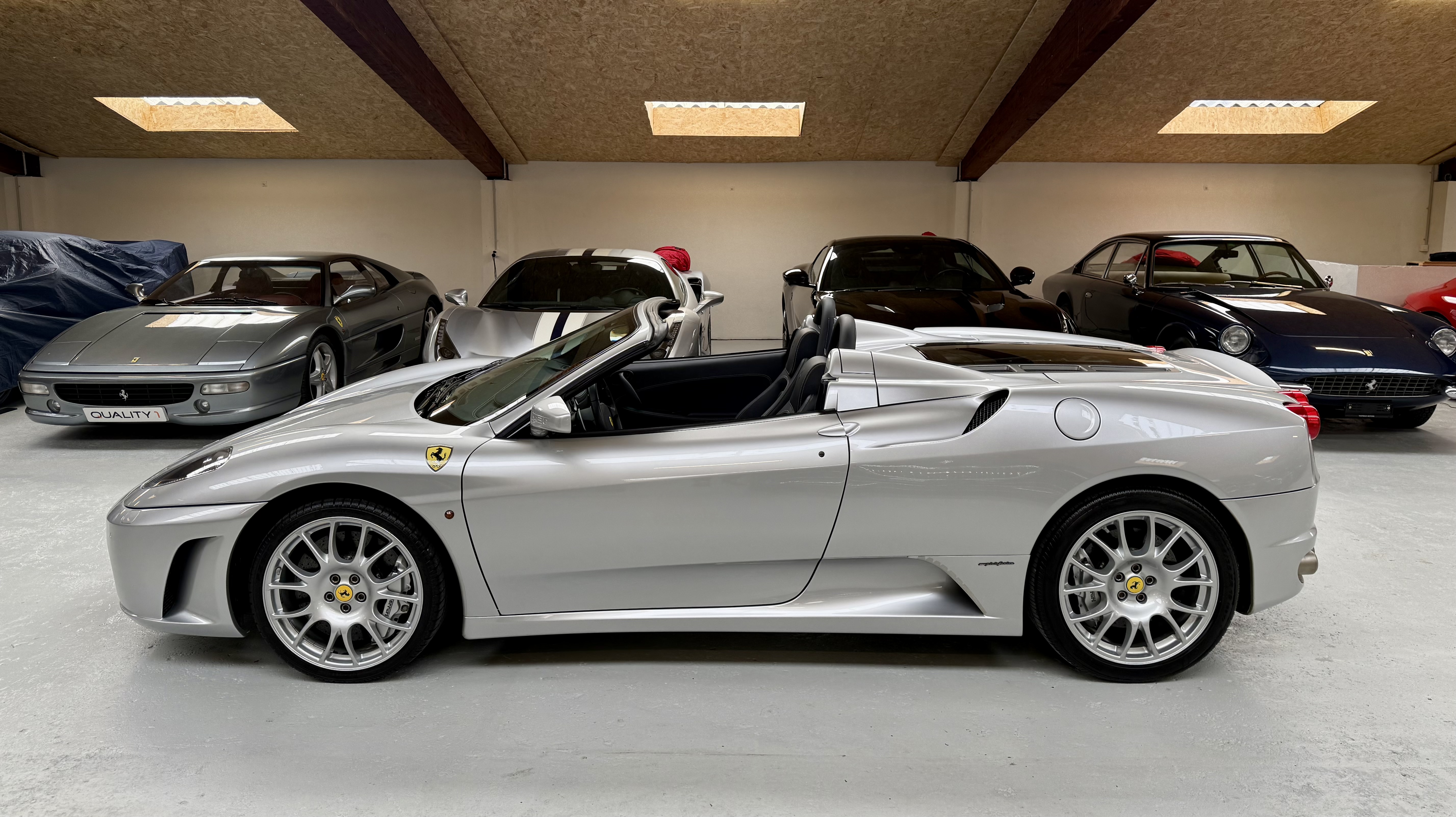 MAGNIFIQUE FERRARI F430 SPIDER - Image 1