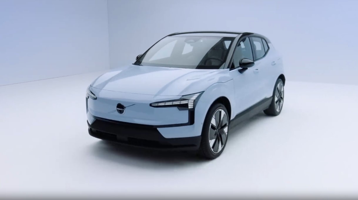 VOLVO EX30 E60 Ultra - Image 2