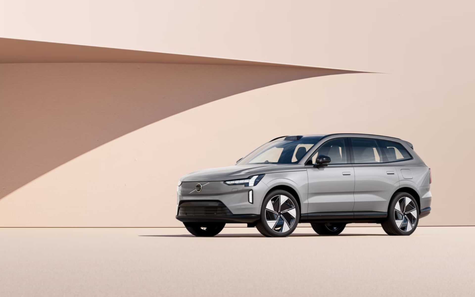 VOLVO EX90 Twin Performance Ultra AWD - Image 2