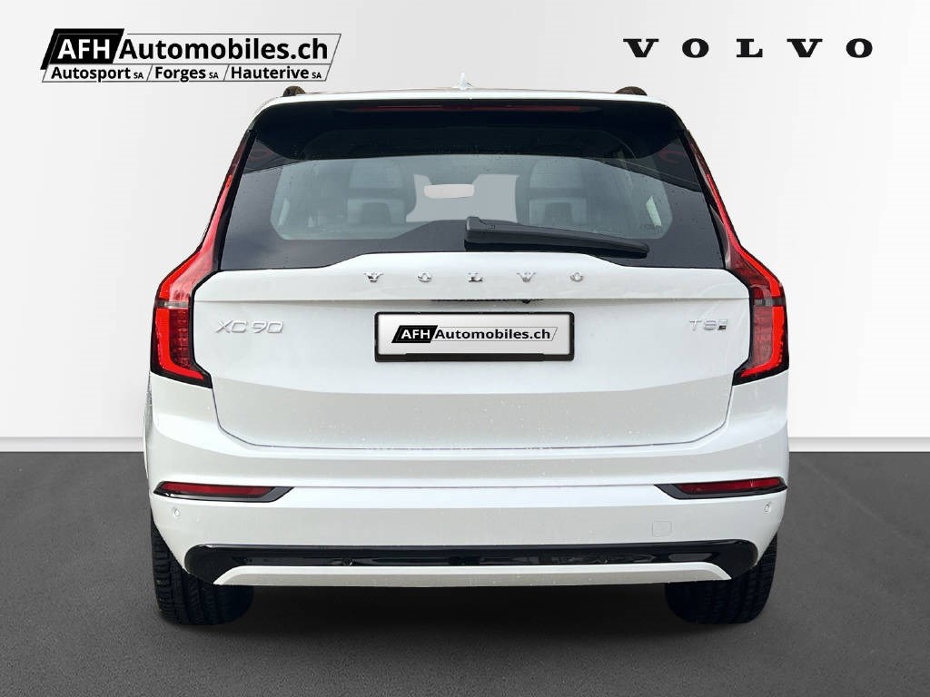 VOLVO XC90 2.0 T8 TE Ultra Dark eAWD - Image 4