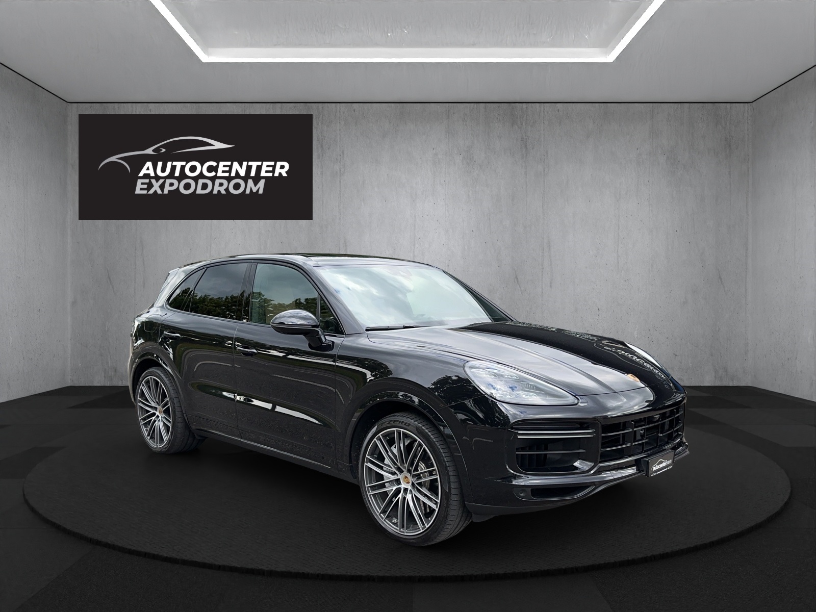 PORSCHE Cayenne Turbo