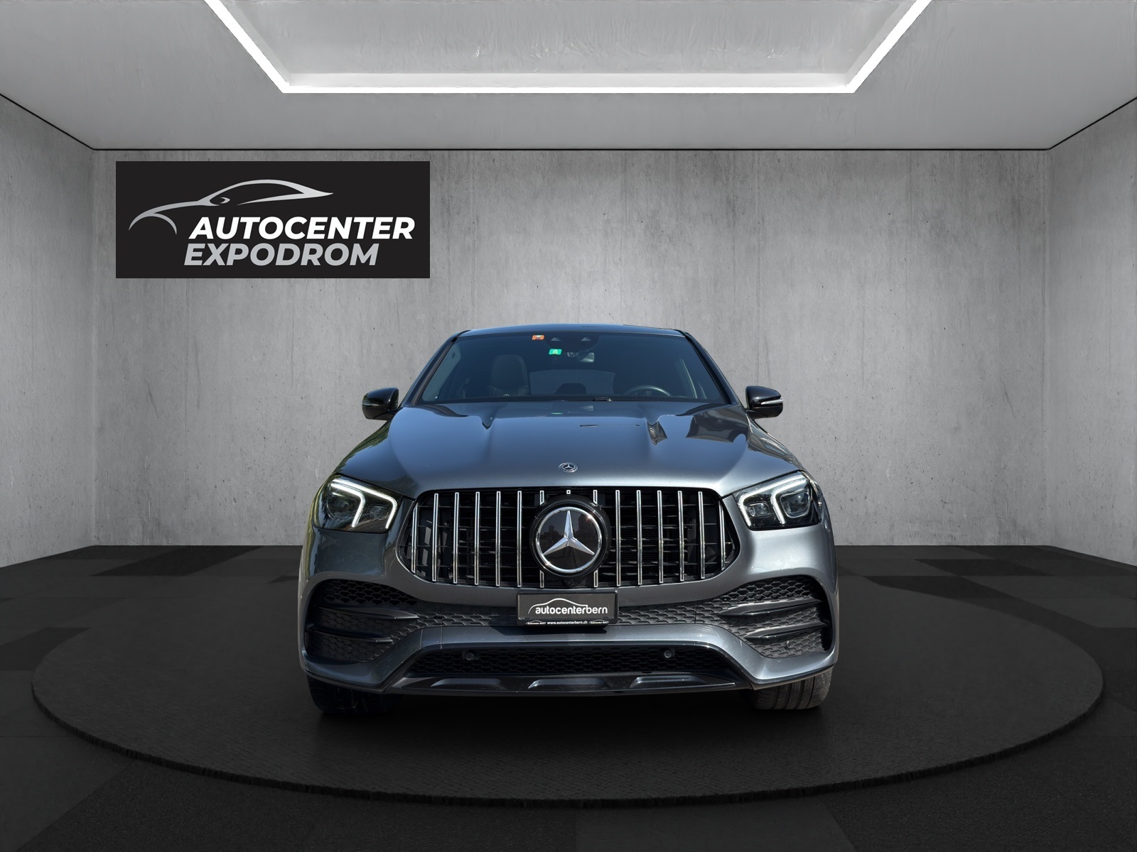 MERCEDES-BENZ CLA 45 AMG 4Matic Speedshift - Image 3