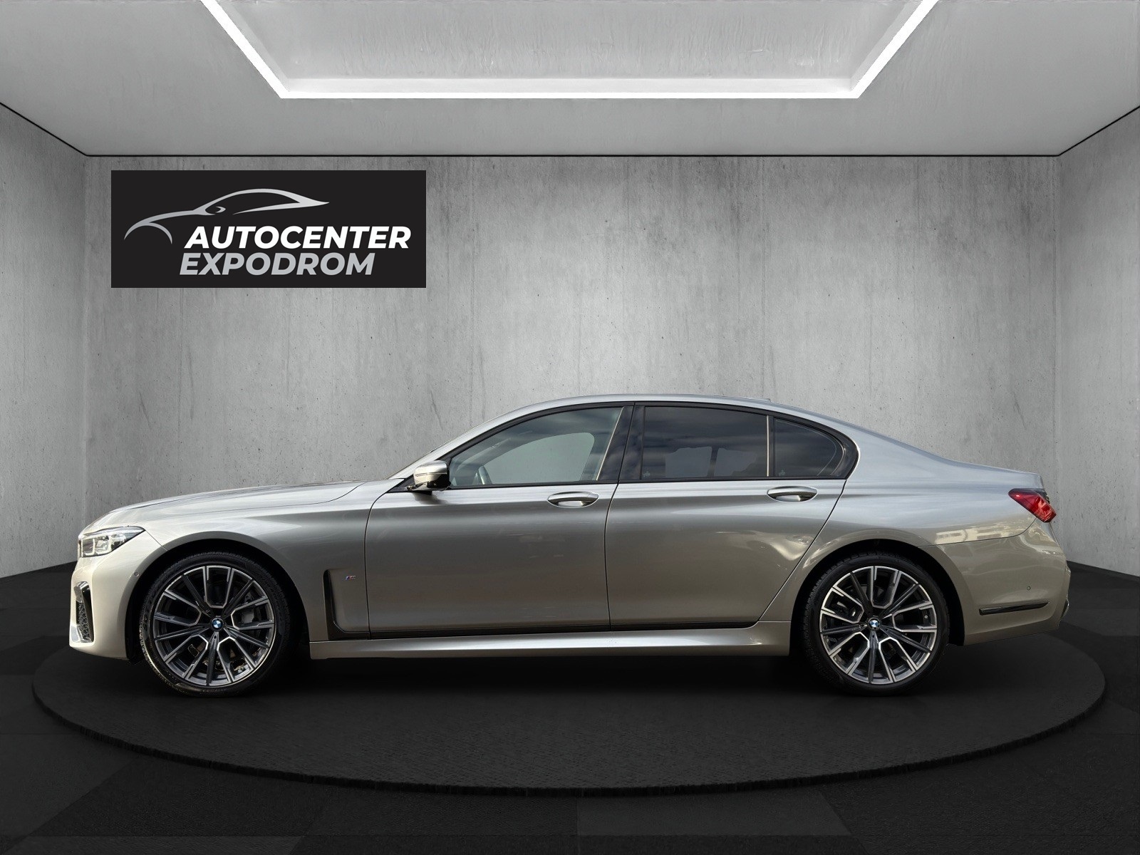 BMW 730d xDrive 48V M Sport Steptronic - Image 4