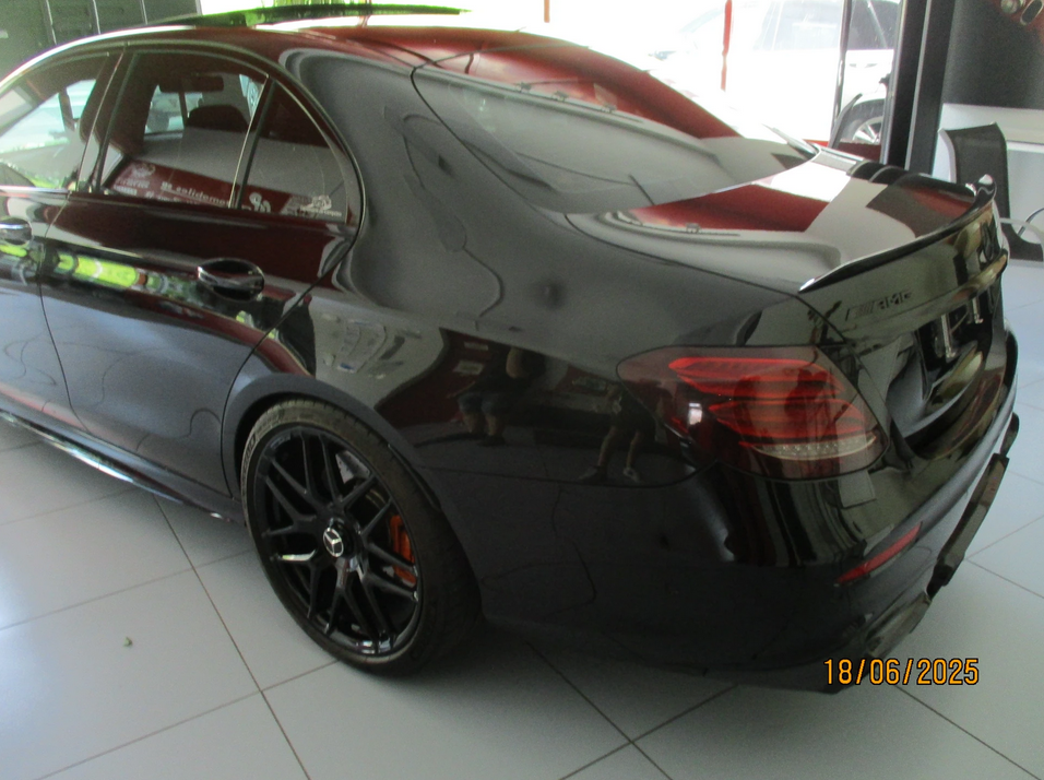 MERCEDES-BENZ E 63 AMG S 4Matic Speedshift MCT - Image 3