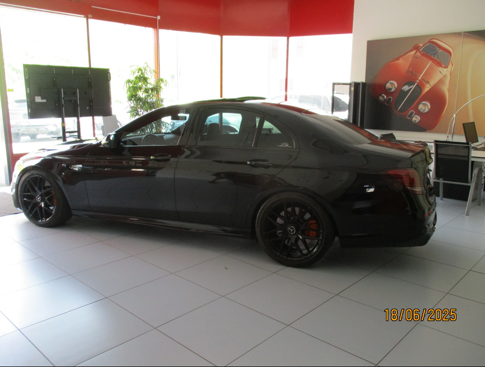 MERCEDES-BENZ E 63 AMG S 4Matic Speedshift MCT - Image 4
