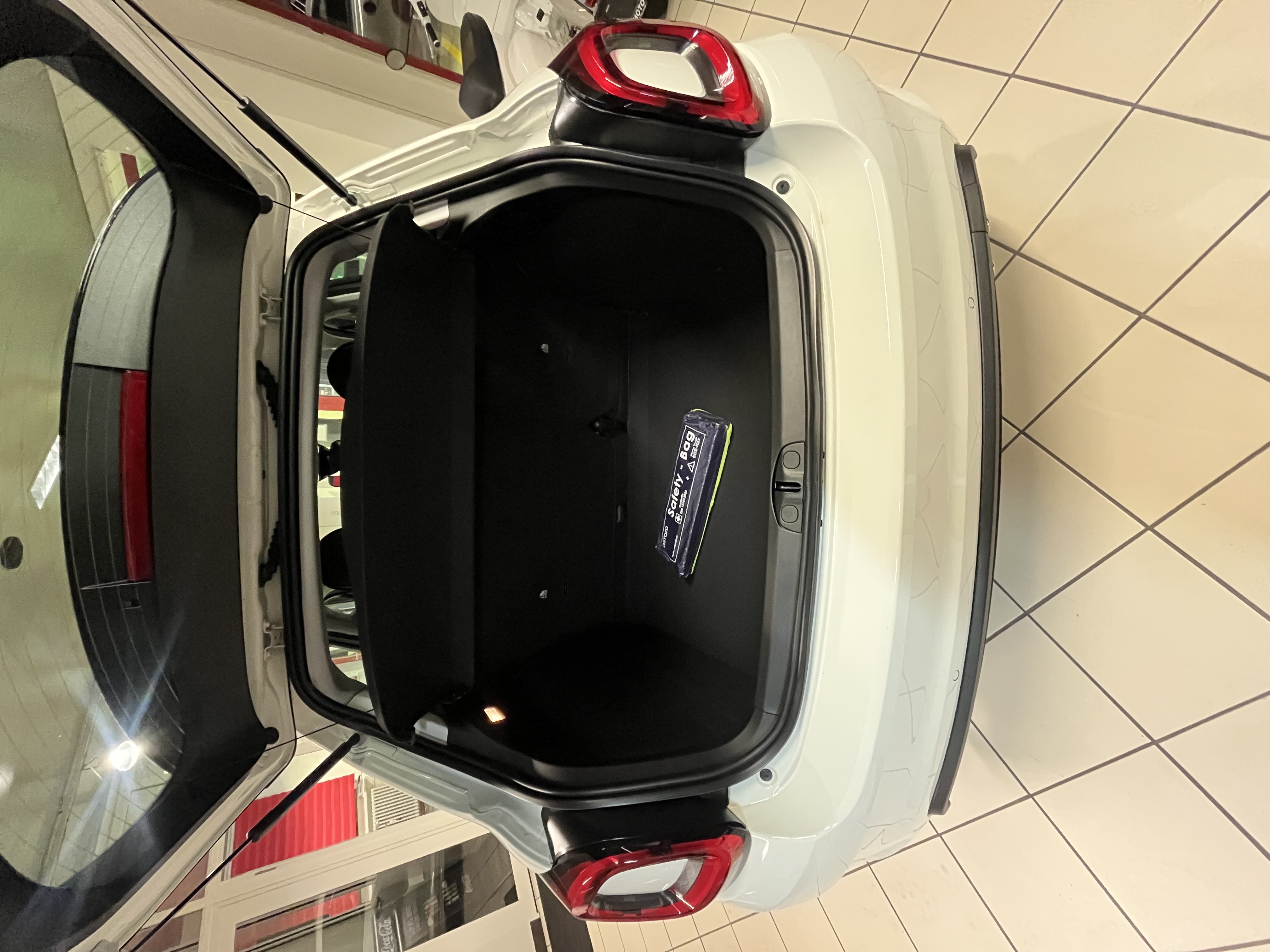 Fiat 500X 1.5 Hybrid Sport Final Edition - Image 3