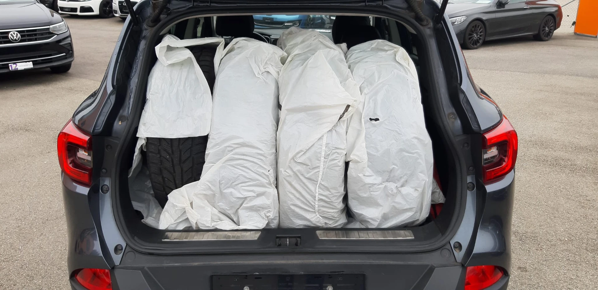 Thumbnail 10